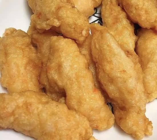 F2. Fried Shrimp Balls / 炸虾枣
